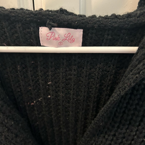 Pink Lily Black cardigan size small - Picture 2 of 3